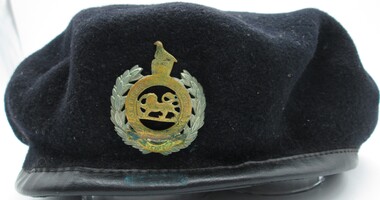 Headgear Beret, C 1940 or later