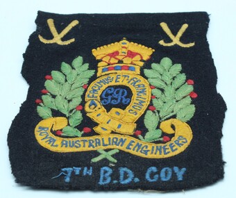 Memorabilia - Blazer pocket insignia depicting Royal Australian Engineers. 7th B.D. Coy