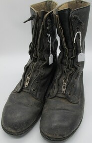 Uniform  Boots GP zip up, Oliver, Circa 1968
