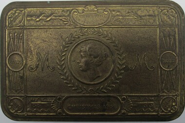 Souvenir, Princess Mary gift to troops Christmas 1914, 1914
