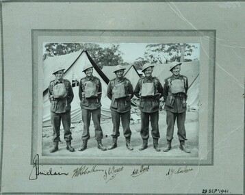 Photograph - WW2, Soldiers in a group. 21 Sept 1941, 1941