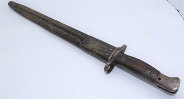 Weapon - Edged weapon Bayonet 303, German Bayonet with scabbard and frog