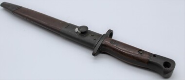 Edged weapon, 303 bayonet short magazine Lee Enfield rifle, C WW1