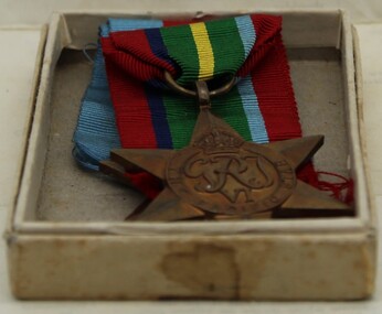 Medals WW2, 1939-45 star and pacific star, Circa WW2