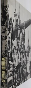Book - WW2, The Rising Sun, 1977
