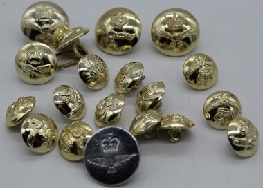 Uniform, Buttons