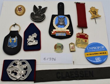 Uniform - Assorted UN uniform tags