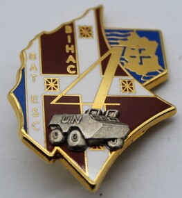 Uniform, Badge