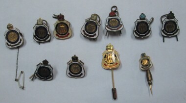 Badge - Assorted RSL badges, 1x2 figure, 8x 3 figure, 1small, 1x 3 figure pin, Badges