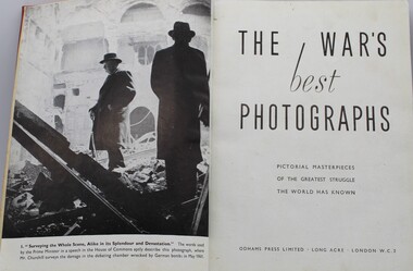 Book - The wars best photographs