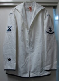 Uniform - Jacket white, diver badge, gunners mate, Australia badges, single stripe under Navy anchor, uniforn