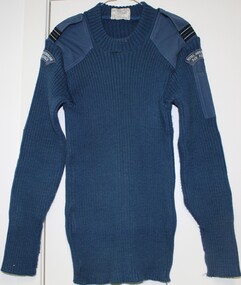 Uniform - Jumper with Stripes