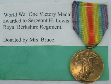 Medal - WW1 Victory medal awarded to Sergaent H.Lewis, Royal Berkshire Regiment