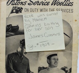Souvenir - patons service woollies, specialty knitting book no.153