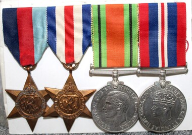 Medal - Group of 4 WW2 medals, James Bremner