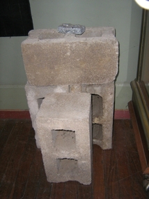 concrete blocks, 1914