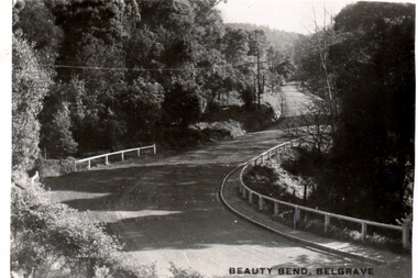 Postcard - Postcard-original-Beauty Bend, Belgrave, Vic. c. early 1930s, Beauty Bend