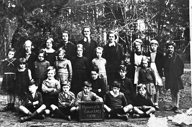 Photograph, Menzies Creek State School, 1938