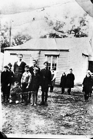 Photograph - Children at Menzies Creek State School