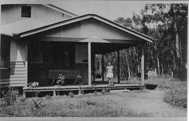 Photograph - Bert and Minnie Sutton's house mid 1940s