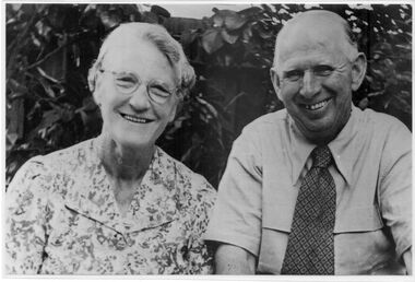 Photograph, Photo of Lily and William Downton