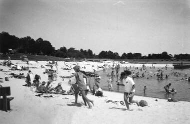 Photograph, Lysterfield Lake on a summers day