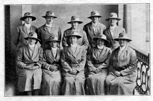  Matron and Sisters of the Melbourne District Nursing Society in 1922