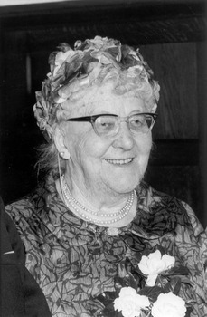 Lady Clara R. Lowe, Honorary Treasurer and then President of the Melbourne District Nursing Society (MDNS) 