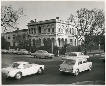 Royal District Nursing Service (RDNS) Headquarters and RDNS vehicles