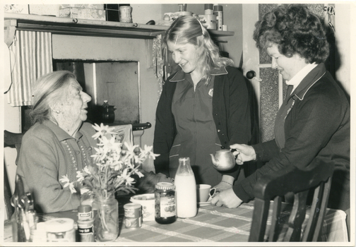 Royal District Nursing Service (RDNS) Home Health Aides visiting a lady in her home