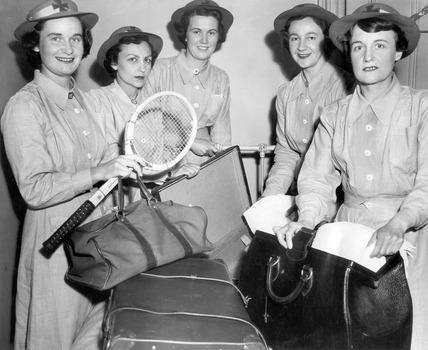 A group of Melbourne District Nursing Society (MDNS) Sisters relocating to their new Headquarters in St. Kilda Road.
