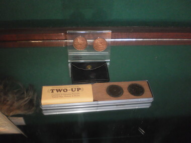 WWII replica Two-up Sets