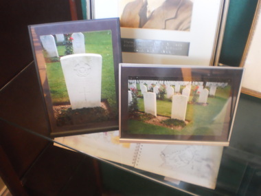 D.S. Lade Grave Photographs, 1944