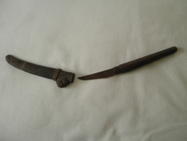 Pemeje - Small sharp knife - Lombok - Pengerupak In Balinese
