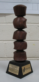 Trophy, 1998 Local Government & the Arts leadership Awards, 1998
