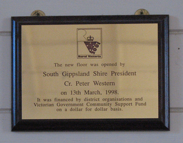 Plaque