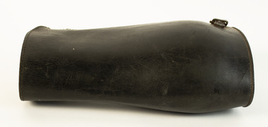 Memorabilia - Left Gater, c. early 20th century