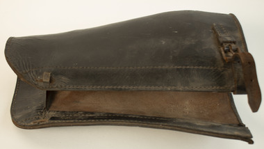 Memorabilia - Right Gater, c. early 20th century