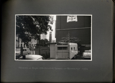Photograph, A street view of the chest x-ray caravan operating in the grounds of RMIT Melbourne in 1962 - 3 of 3 Photos - Department of Health - Tuberculosis Branch - Publicity material