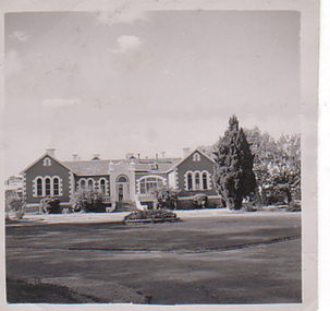 Photograph, Front of building and roundabout of Pleasant Creek Special School - Stawell - Circa 1940 to 1950