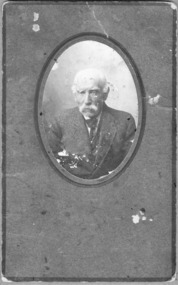 Photograph, Portrait of man assumed to be Joe White, ~ 1800s