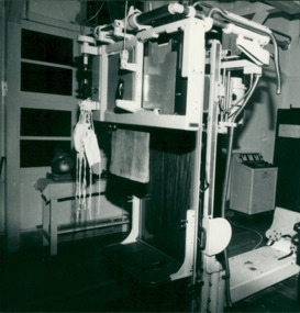 Photograph, A chest x-ray unit, a Siemens, donated through Ziarah the Gull Force Association pilgrimages and Caltex Pacific Indonesia & Fairfield Hospital donations to Ambon Hospital Indonesia - Photo taken by Dr John Forbes from his photo albums - 1971