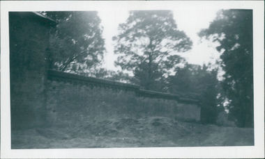 Photograph, An early photo of the stone wall that surrounds J Ward at Aradale / Ararat Hospital