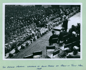 Sir Edmund Herring speaking to young people at a rally in the Melbourne Town Hall on Swanston Street, Melbourne CBD Australia 1948 - 1 of 2 photos - Department of Health – National Fitness Office (Sports & Recreation) – Historical Press Release Photo Collection