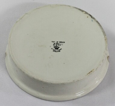 Bottom view of bowl with makers mark visible 