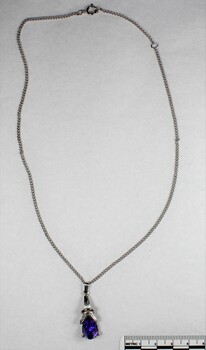 Faux Crystal Necklace from the Sarah Coventry Jewellery Range, pictured with 5cm scale