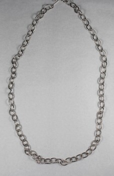 Silver toned Link Chain Necklace from the Sarah Coventry Jewellery Range c. 1970s-1980s