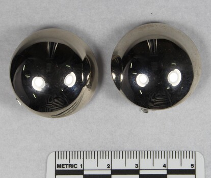 Silver toned Dome Shaped Clip on Earrings from the Sarah Coventry Jewellery Range c. 1970s-1980s, with 5cm scale