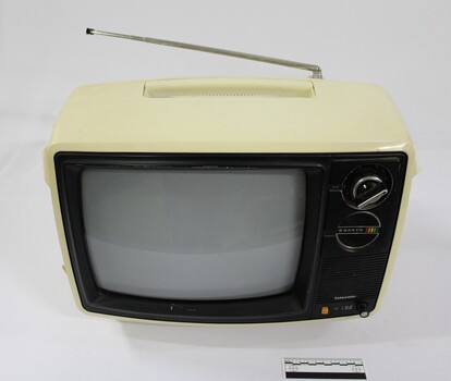 View of the Sanyo colour televison from above with a black and white 10 cm scale in the front.