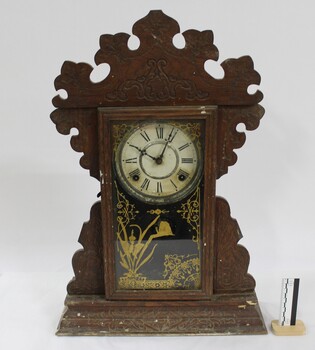 'Sessions' Clock c. early 20th century with 10cm vertical scale 